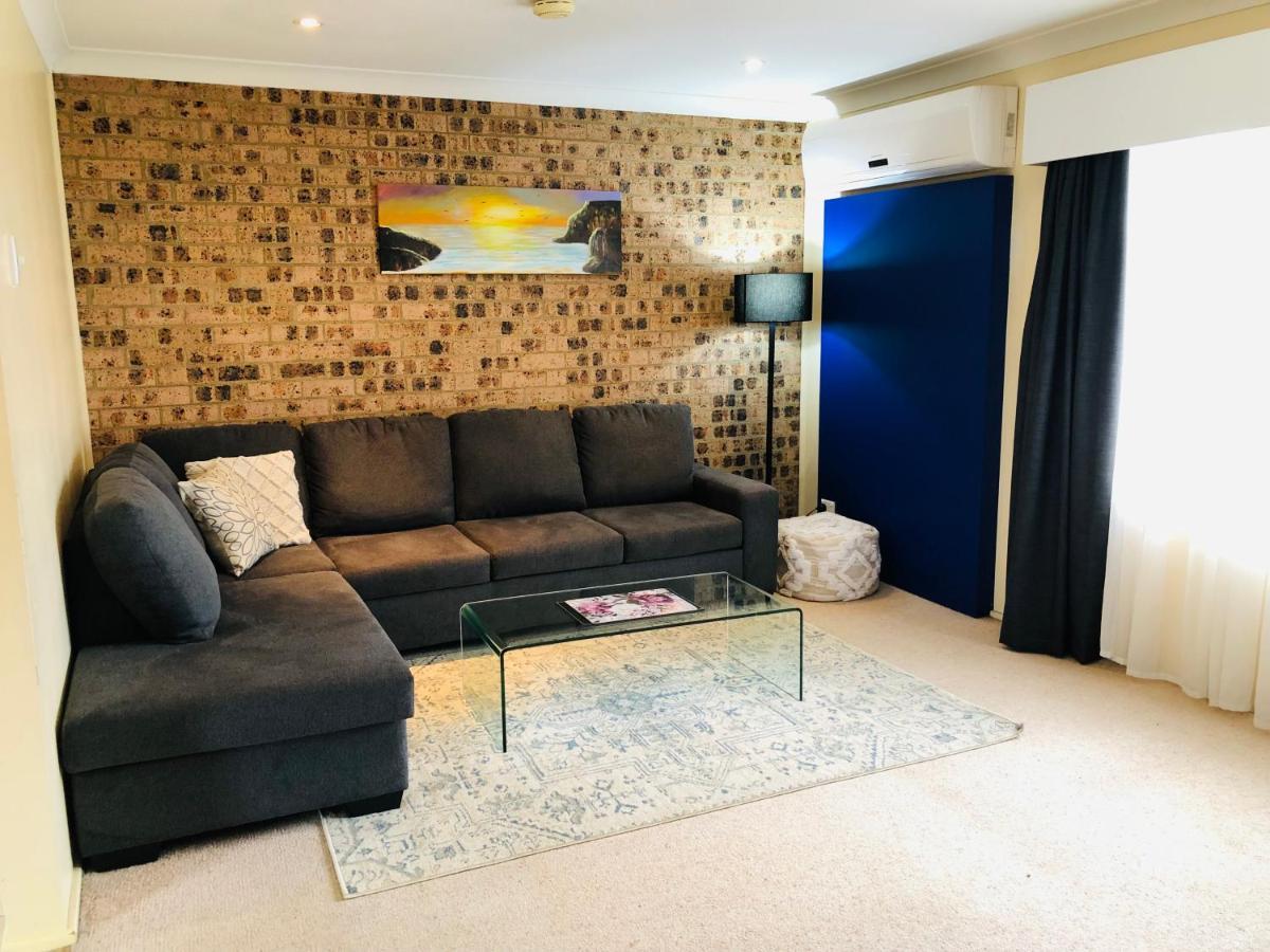 Avaleen Lodge Motor Inn Nowra Luaran gambar