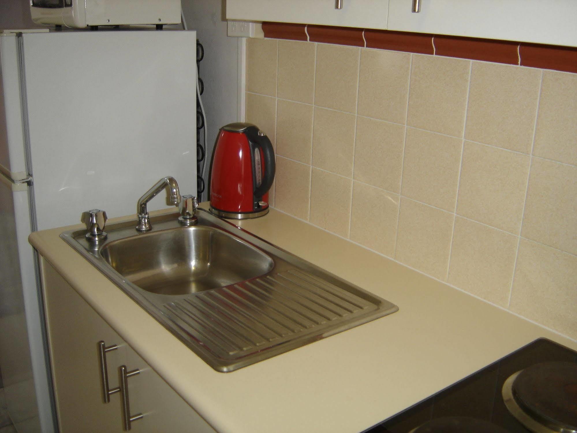 Avaleen Lodge Motor Inn Nowra Luaran gambar
